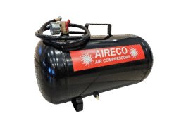 Suruõhu paak, 30l alumiiniumist, 8 bar, rehvipumpamis voolikuga.