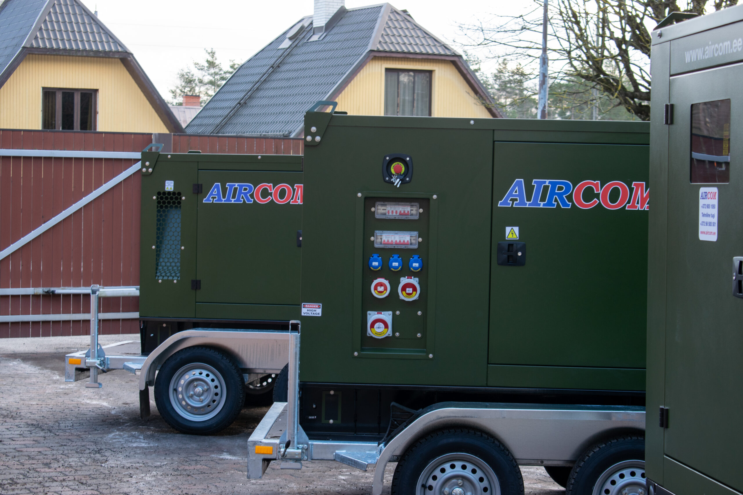 Diiselgeneraator haagisel ESE55TBI + GP250-DRB | Aircom