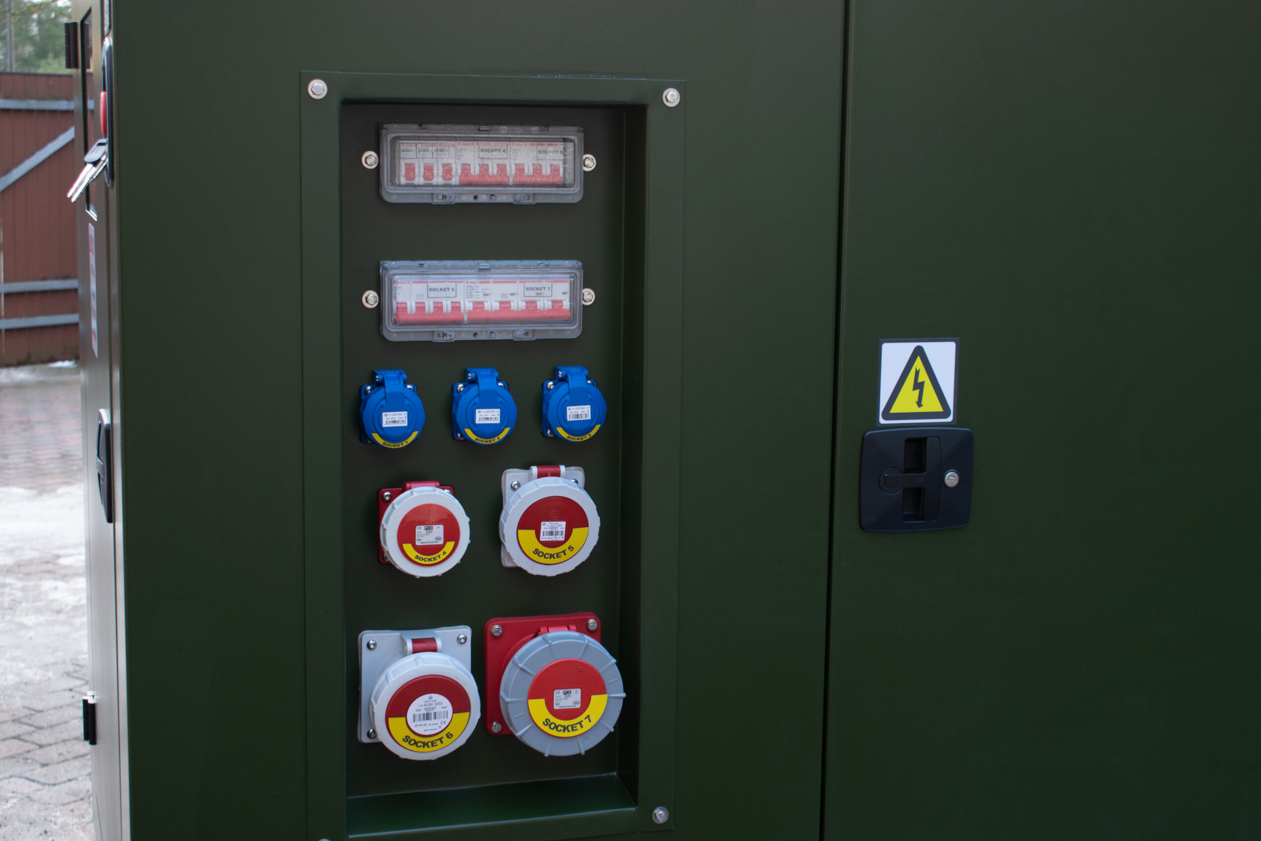 Diiselgeneraator haagisel ESE125TBI + GP300-DRB | Aircom